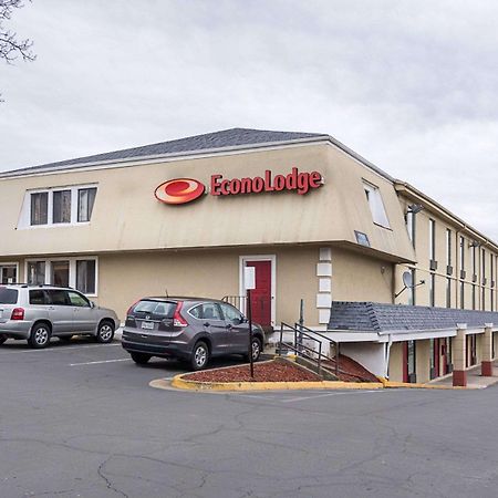 Econo Lodge Near Quantico Marine Base Дамфрис Экстерьер фото